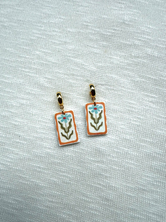 Geometric Floral Huggies